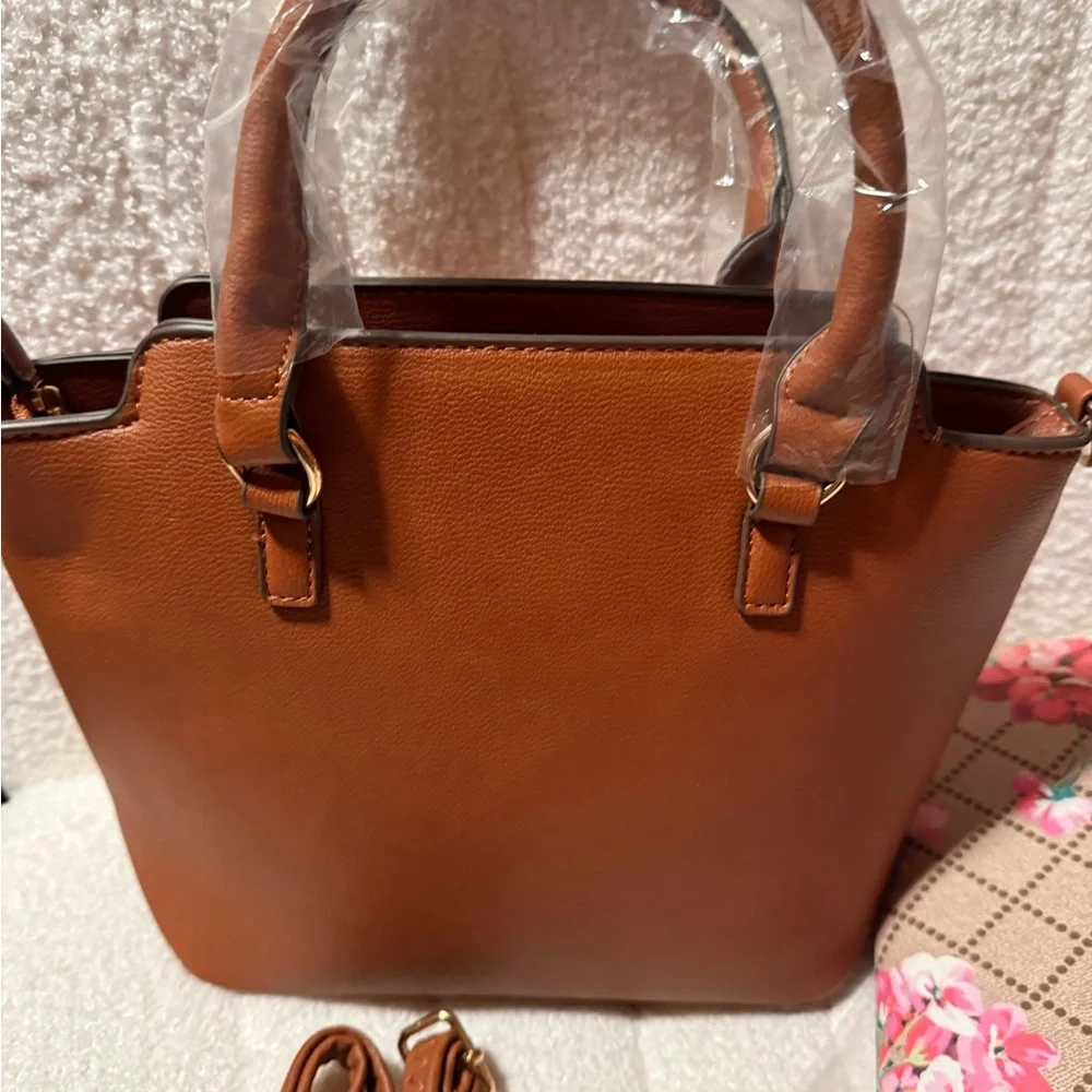 AR New York Floral Satchel with Tan Accents - Picture 4 of 7
